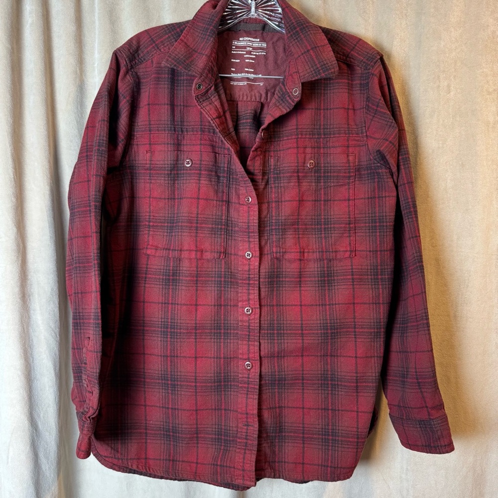 REI Cooperative Maroon Cotton Shirt‎ flannel cabincore plaid